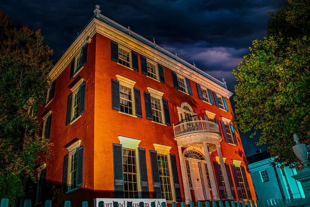 Manteo Ghost Tour: Lighthouse Wraiths & Dune Shadows 1 hr - Image 6