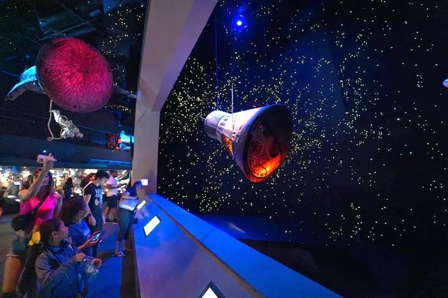 Houston NASA Space Center Guided Tour - Image 5