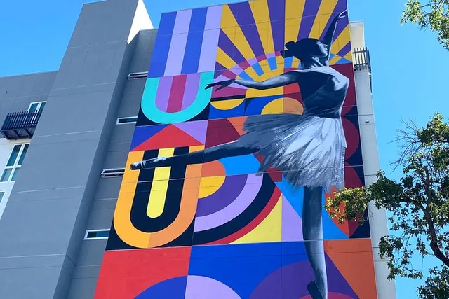 Sacramento Mural and Art Walking Tour - Image 6