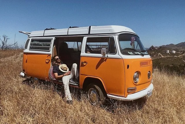 Malibu VW Hippie Tour with Wine Tasting - Image 4