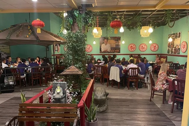 Las Vegas Vegan Food Tour - Image 4
