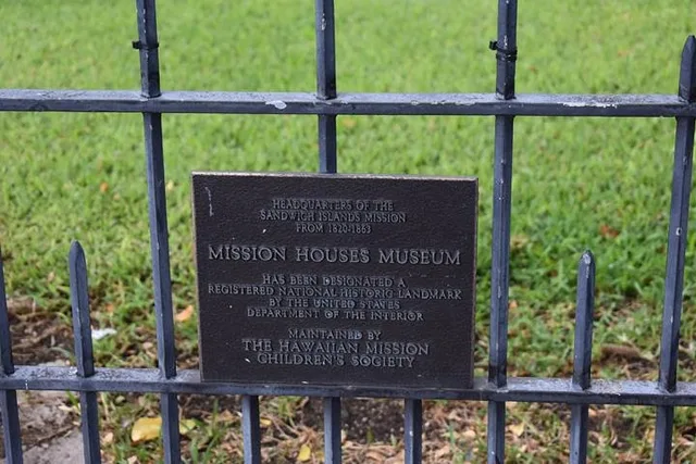 Honolulu WWII and Historic Tour with Lunch - Image 2