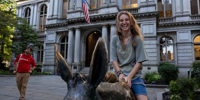 Boston Freedom Trail and Beacon Hill Walking Tour - Image 2