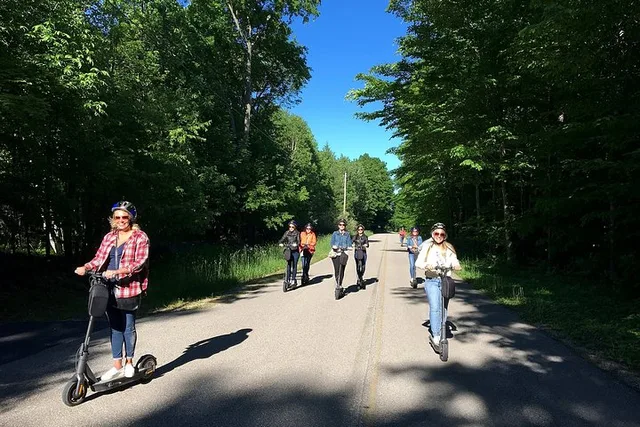 Fish Creek E-Scooter Guided Tour - Image 1