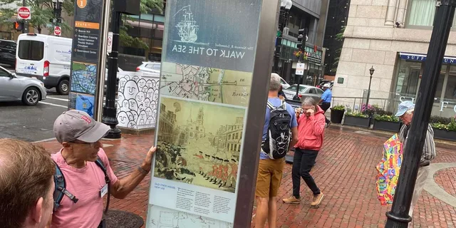 Boston Freedom Trail Private Walking Tour - Image 1