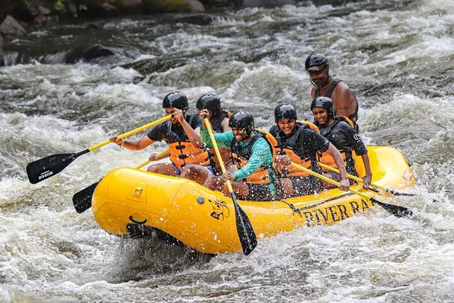 Hartford Whitewater Rafting Adventure 2 hr - Image 3