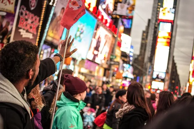 New York City Broadway and Times Square Tour with Theater Professional - Image 6