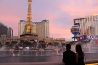 Las Vegas Strip Walking Tour with Photos and Champagne thumbnail 1