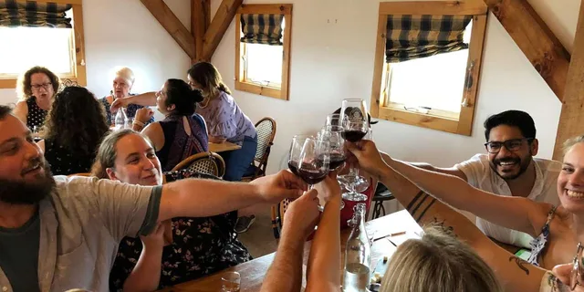 New York City Long Island Wine Tour with Sommelier - Image 3