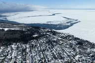 Duluth Helicopter Tour over Lake Superior thumbnail 4