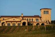 Traverse City Wine Tour on Old Mission Peninsula thumbnail 4