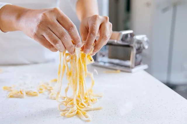 Raleigh Pasta Making at a Craft Beer Bar - Image 2