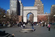New York Downtown Highlights Tour Half Day thumbnail 3