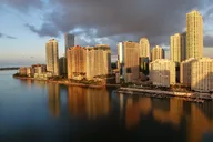 Miami Party Boat with Open Bar thumbnail 3