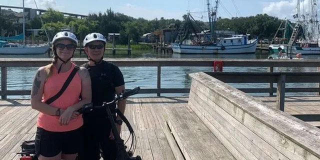Charleston Harbor E-Bike Tour in Mount Pleasant - Image 2