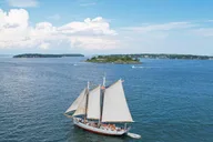 Portland Coastal Windjammer Sailing Cruise 2 hr thumbnail 4