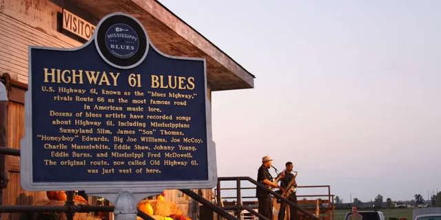 Tunica Blues Museum Tour - Image 3