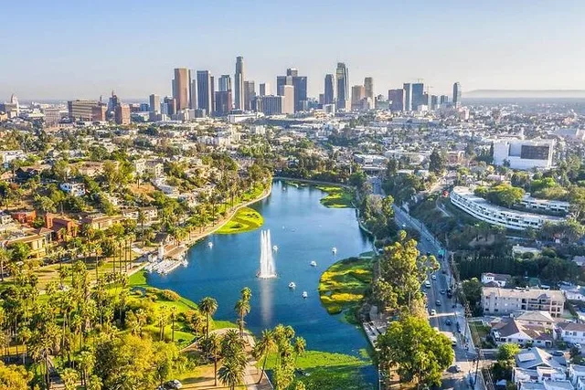 Los Angeles City Center to LAX Transfer - Image 3
