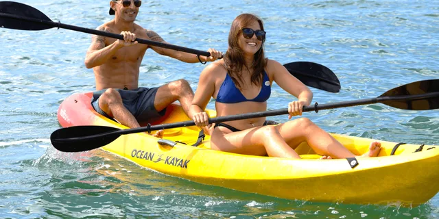 Key West Beach Pass with Parasailing - Image 2