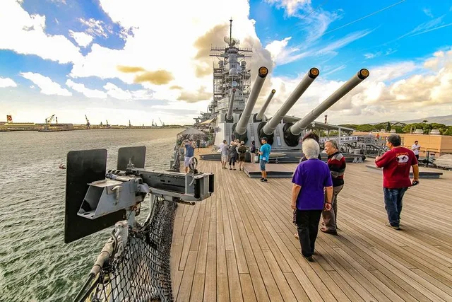 Honolulu Pearl Harbor USS Arizona & Missouri Tour - Image 2