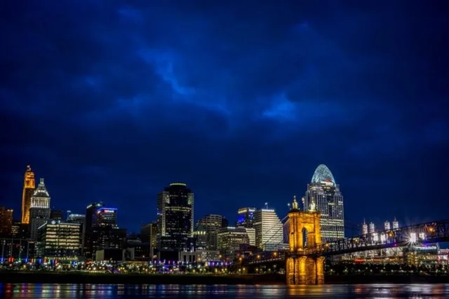 Cincinnati Scavenger Hunt Bar Crawl - Image 2
