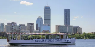 Boston Harbor and Charles River Architecture Boat Tour
