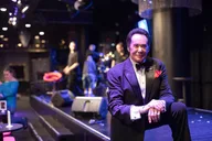 Las Vegas Wayne Newton Show at Flamingo thumbnail 2