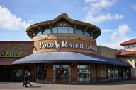 Portland Shopping Tour to Woodburn Outlets thumbnail 2