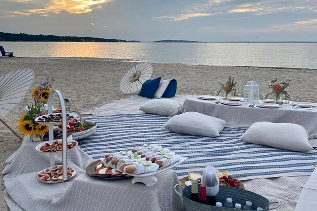 New York Helicopter Beach Picnic Experience - Image 2