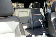New York City Private Car Service Round Trip 60 Min thumbnail 2