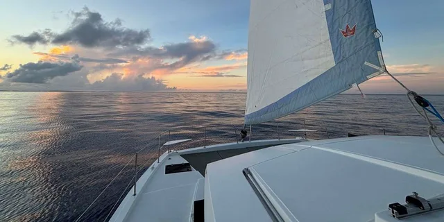 St. Petersburg Private Sail on Tampa Bay 2 hr - Image 1