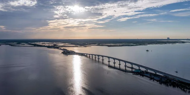 Cocoa Beach Polaris Slingshot Ride Experience 3 hr - Image 5