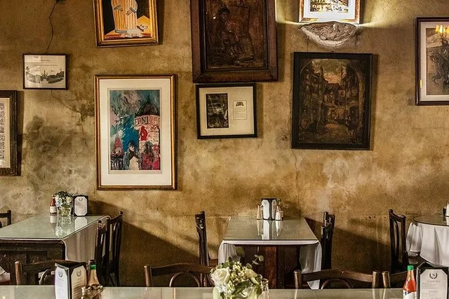 New Orleans Food Tour in the French Quarter - Image 4