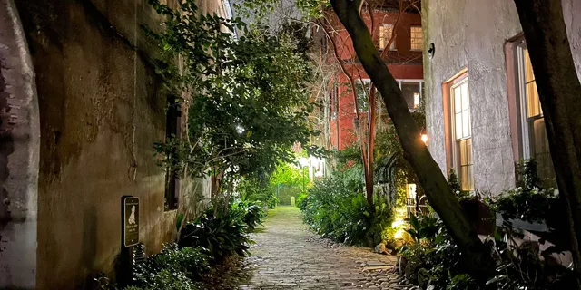 Charleston Ghost Walking Tour - Image 6