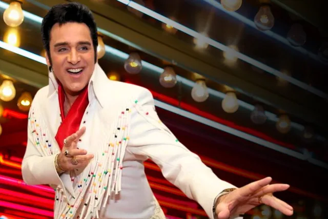 Las Vegas Elvis Tribute Show - Image 1