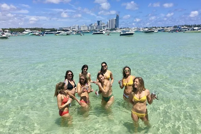 Sarasota Sandbar Boat Party - Image 2