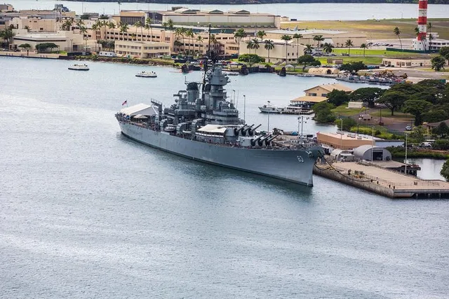 Honolulu Pearl Harbor and City Tour - Image 5