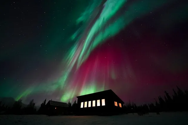 Fairbanks Aurora Viewing Cabin Experience - Image 1