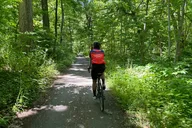 Chicago to Lake Geneva Bike Tour thumbnail 4