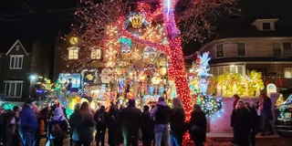 Brooklyn Dyker Heights Holiday Lights Tour 3 hr