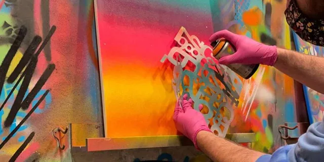 Atlanta Spray Paint and Sip Workshop - Image 2