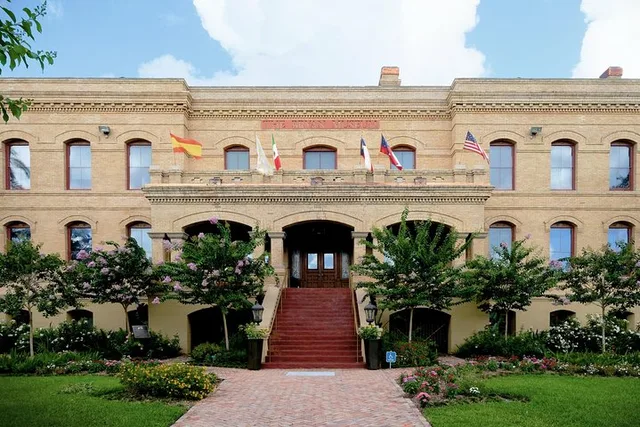 Galveston Museum Admission - Image 4