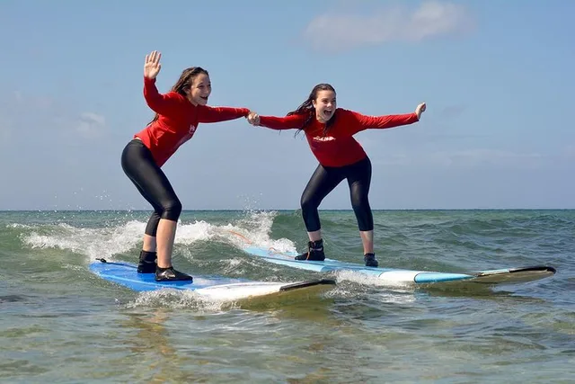 Maui Surf Lesson with Aloha Surf School 2 hr - Image 3