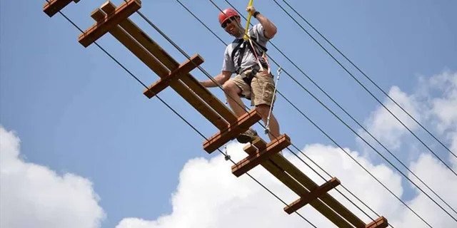 Orlando Gatorland Zipline Adventure 1.5 hr - Image 4