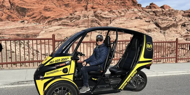 Las Vegas Red Rock Canyon Self-Drive Tour - Image 1