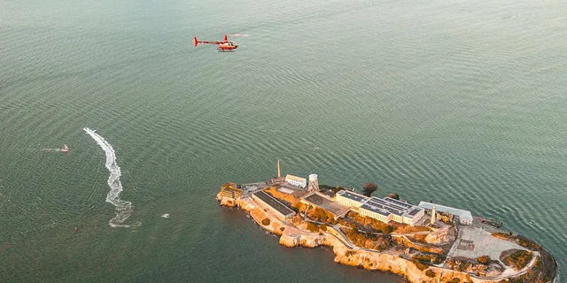 San Francisco Helicopter Tour Over Alcatraz - Image 2