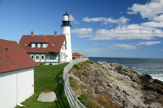 Portland Lighthouses and Kennebunkport Tour - Image 2