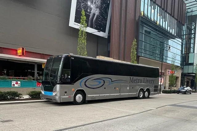 Nashville Airport Transportation for Groups - Image 4