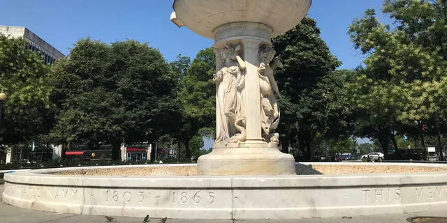 Washington DC Dupont Circle & Embassy Row Architecture Tour - Image 3