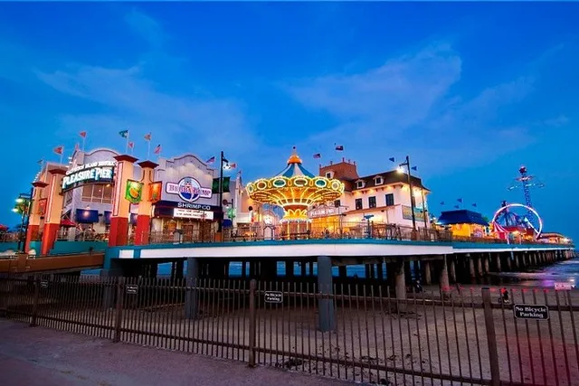 Galveston Sightseeing Tour from Houston 5 Hr - Image 1